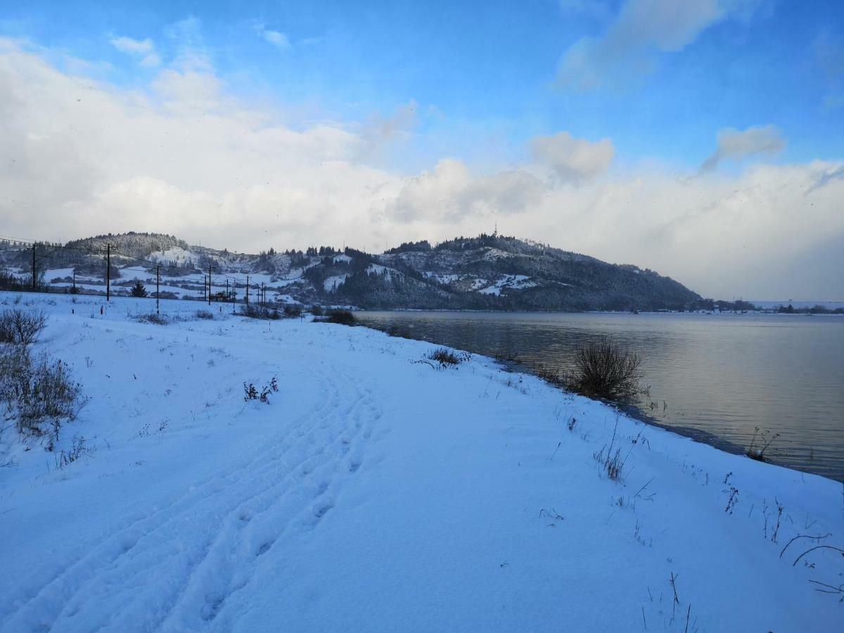 Vcielka Appartamento Bešeňová Esterno foto